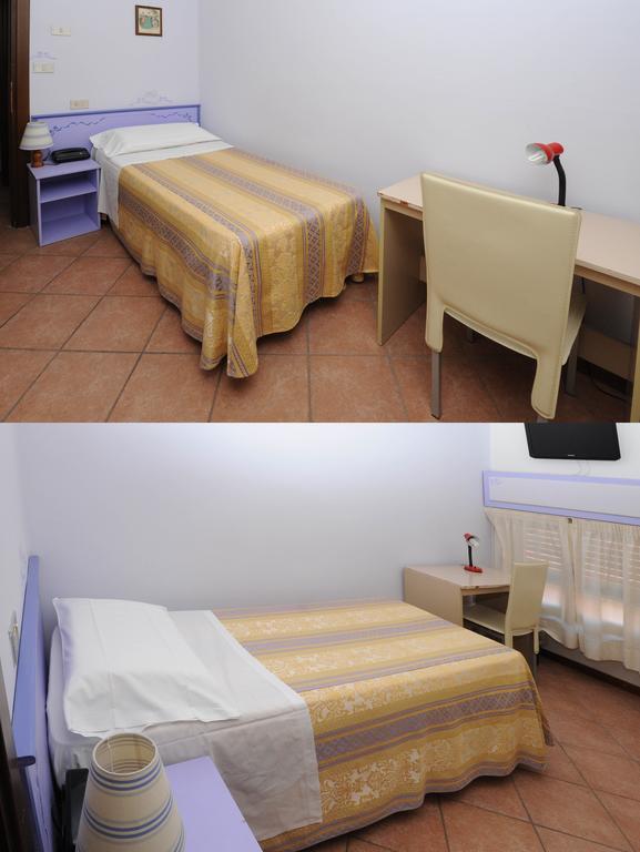 Hotel Marina Montecatini Terme Cameră foto